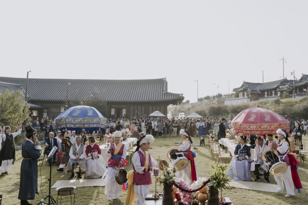 outdoor traditional korean wedding ceremony